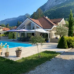  Appartement Independant 3 Etoiles Dans Au Bord Du Annecy France